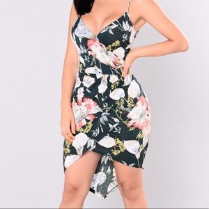 NWOT Forest Green Floral Mini